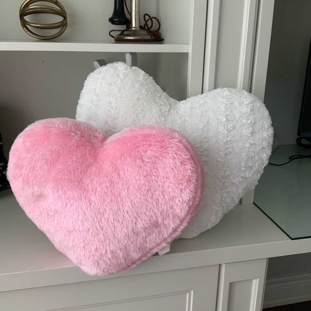 BOUCLAIR & Y2K Sparkle Pink White Heart Throw Decorative Pillows X 2 Home Decor
